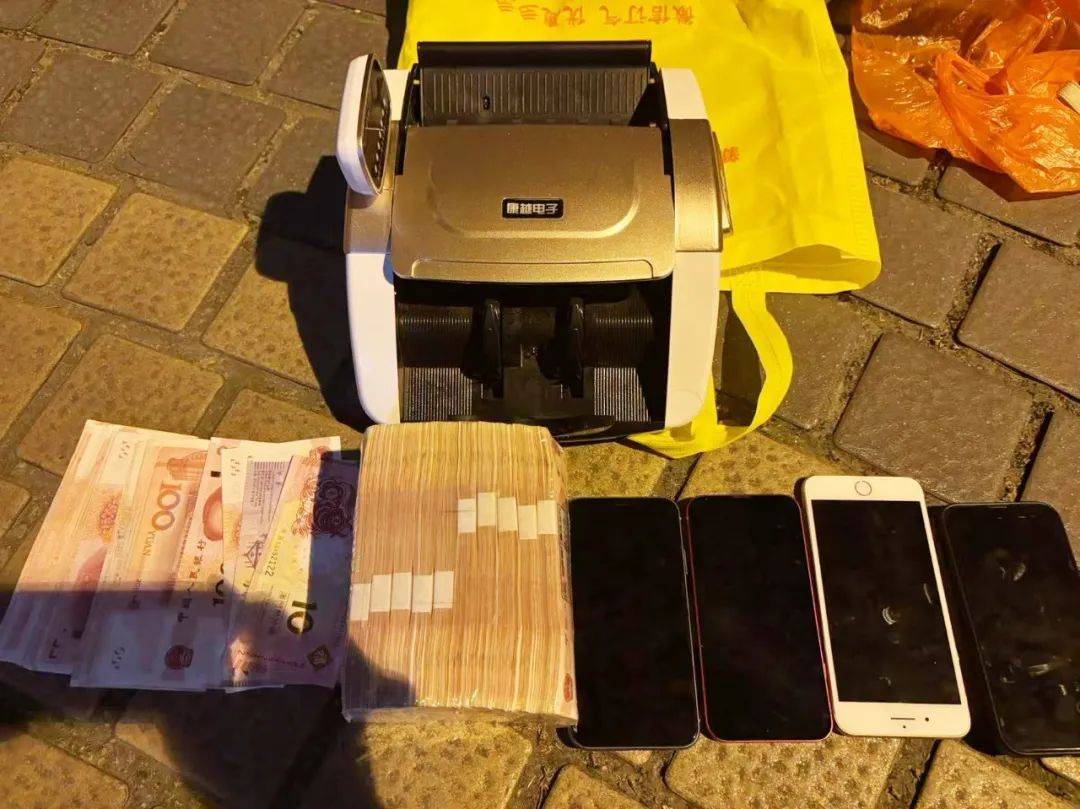 事发桂林！背包里装的1000000元现金被警方紧急拦截