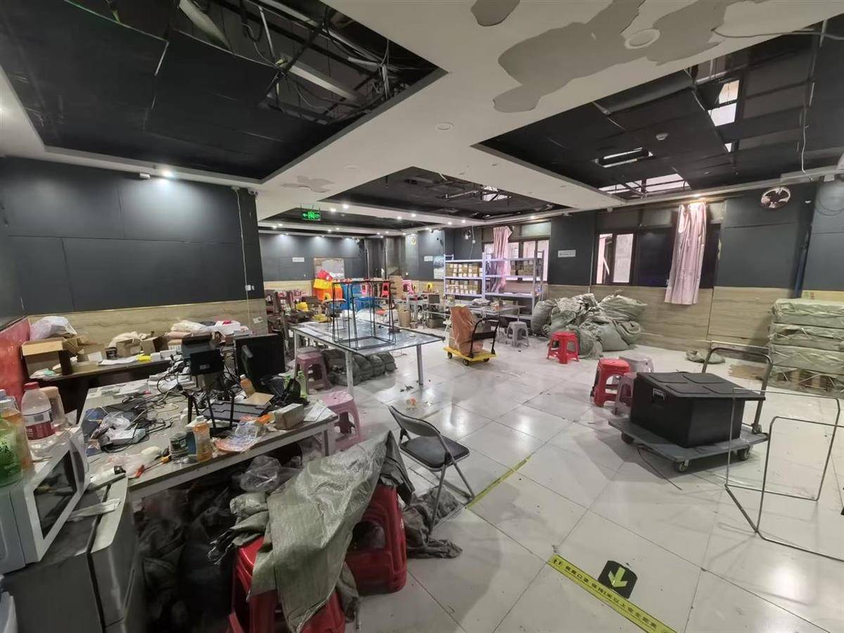 他发出的81万件快递全是电诈卡片!武汉江岸警方破获特大诈骗案