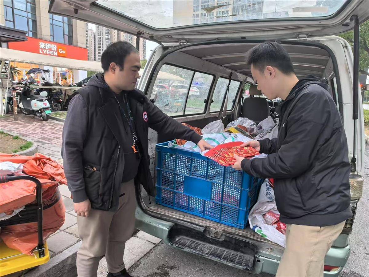 他发出的81万件快递全是电诈卡片!武汉江岸警方破获特大诈骗案