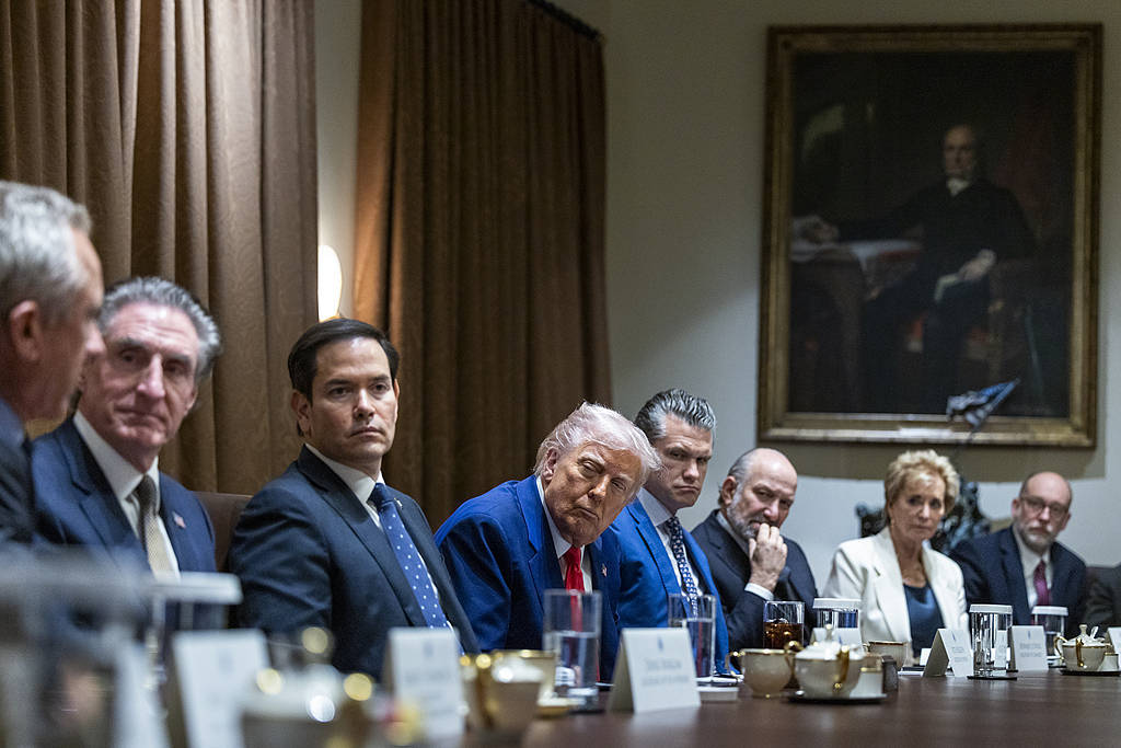 特朗普大刀砍向鲁比奥的国务院？“236年来最大重组之一”