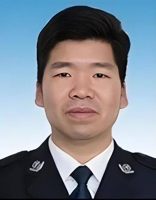 福建4位干部履新，2位升副厅