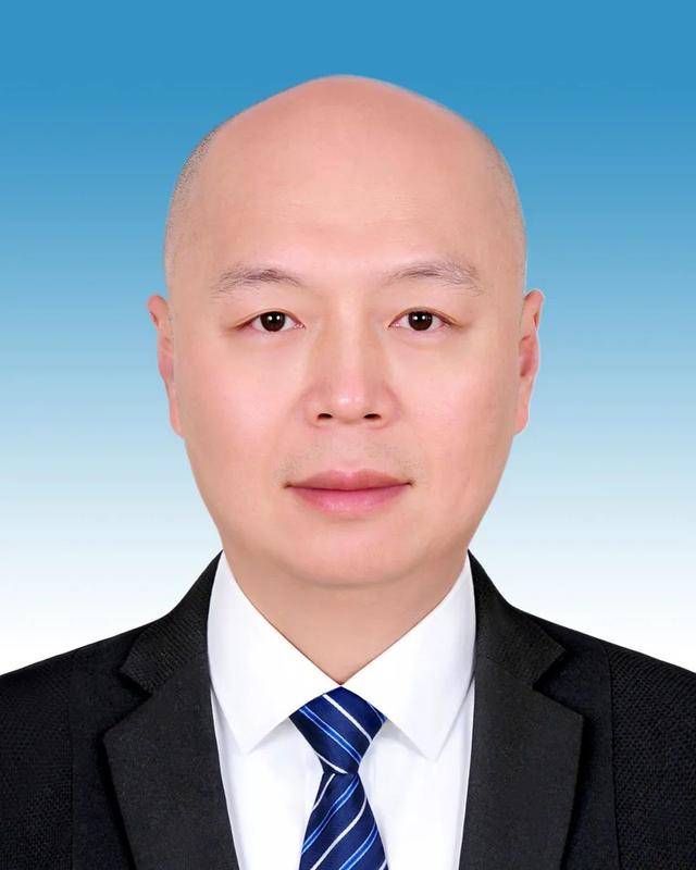 福建4位干部履新，2位升副厅