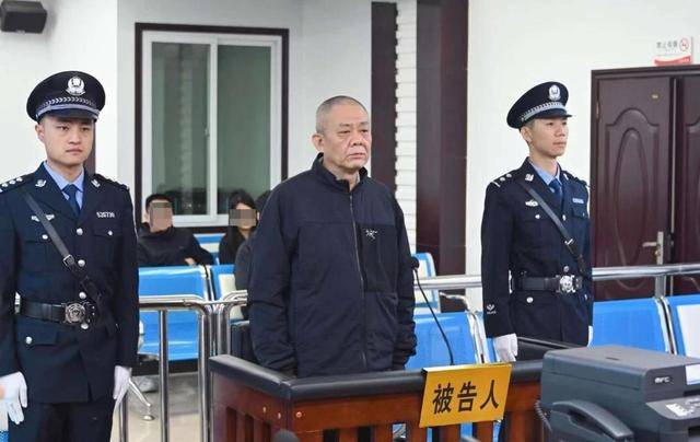 贵州省农业科学院原党委书记汤向前受审，曾被通报“痴迷风水”