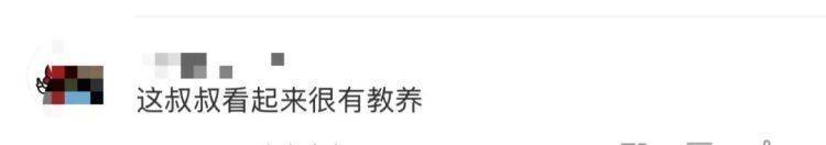 女儿去世后,妈妈偶遇曾辅导她作业的顾客!翻听女儿生前语音,泣不成声