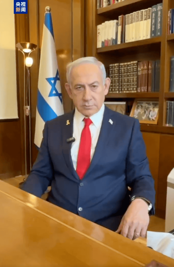 以色列称机场遭袭将报复伊朗,伊朗国防部公布新型弹道导弹