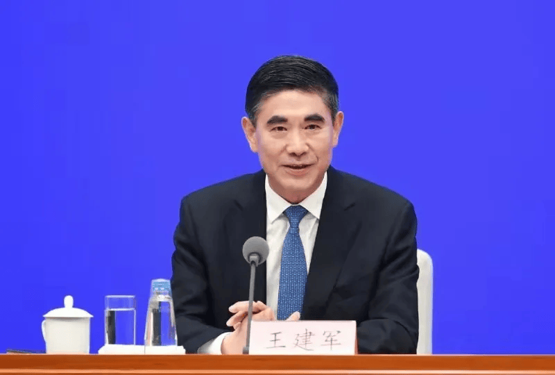 李锦斌、刘家义、刘赐贵、王建军，已任中央指导组组长