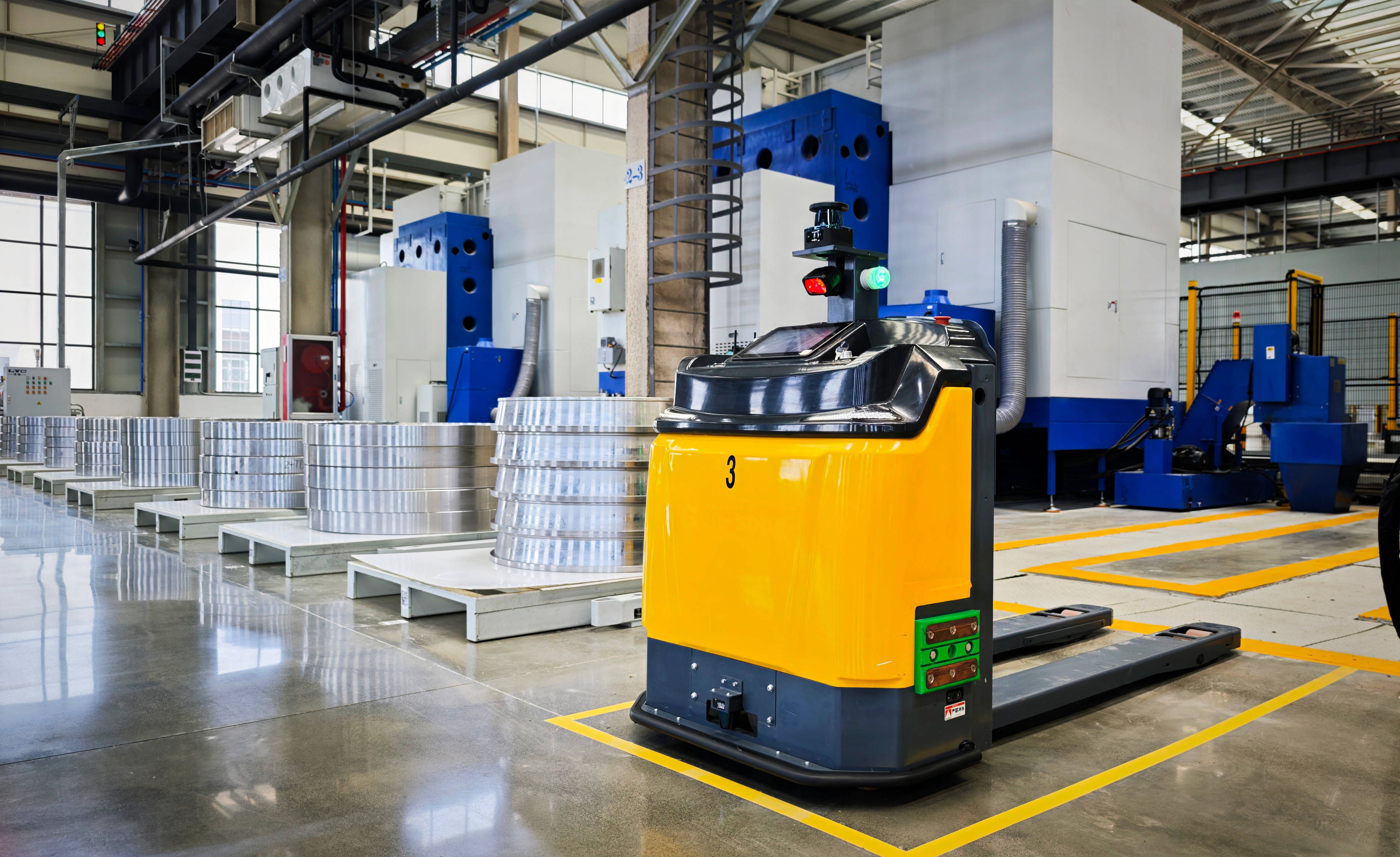 第1视点丨跟随总书记走进洛阳轴承集团 了解先进制造业发展