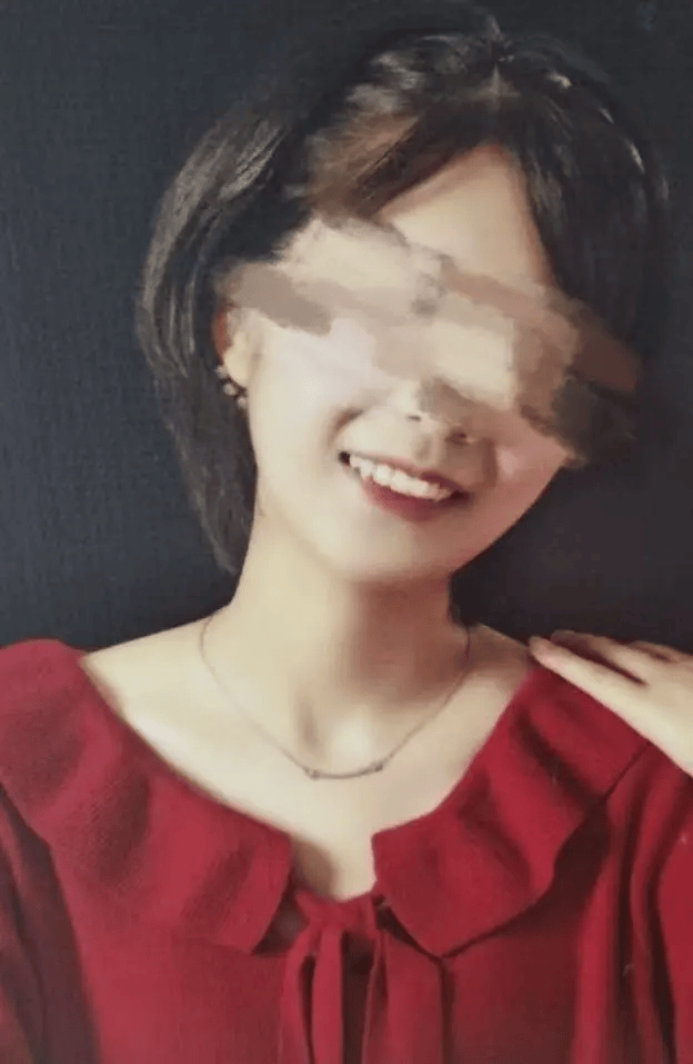 遭同小区居民持刀袭击身亡，27岁女子在家门口遇害案需重新取证，择日开庭审理