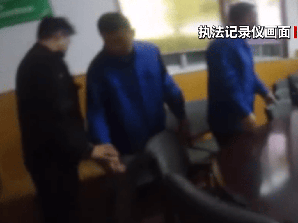 石家庄警方侦破驾考舞弊案：考场负责人竟是“内鬼”，考试电脑被远程控制