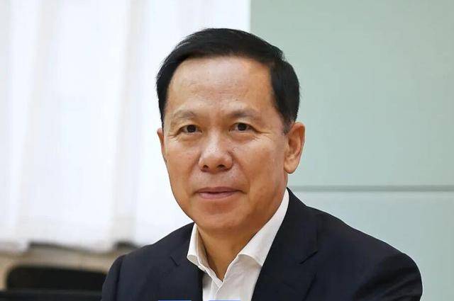 中纪委周末打虎,刘绍勇落马!59岁省委常委任上被查,2个“老虎”被判死缓