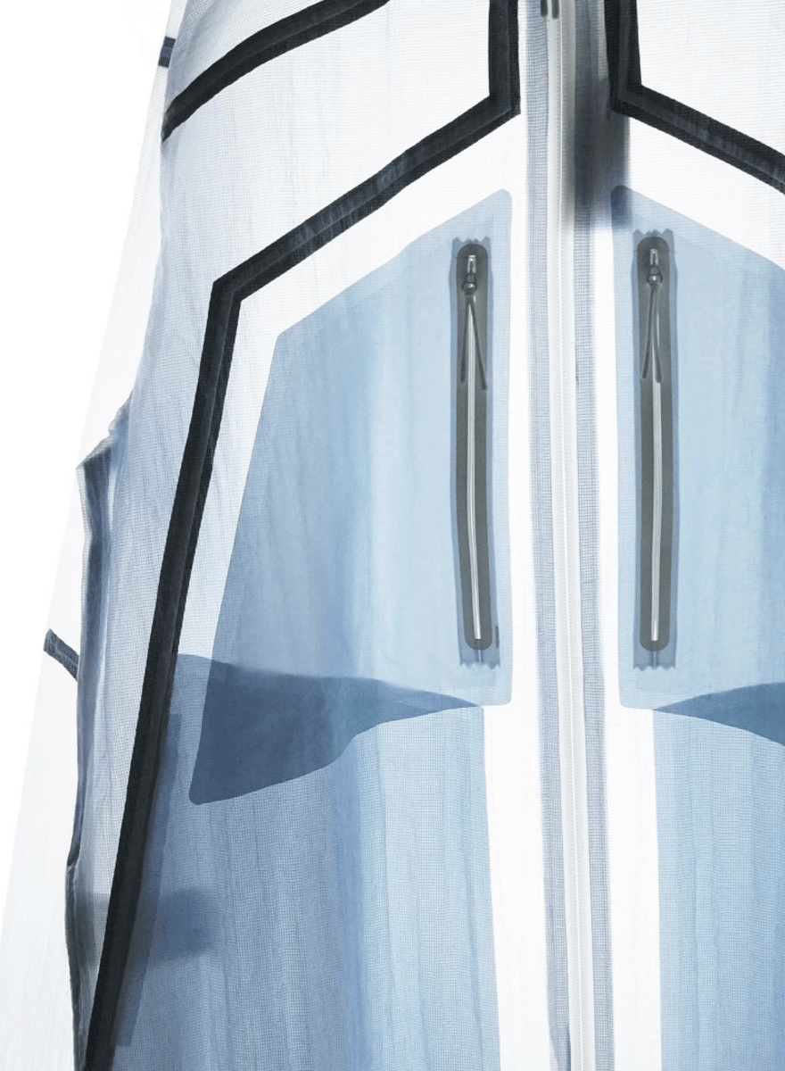 一生怕晒的中国人，正在把皮肤衣穿成“荷尔蒙战袍”