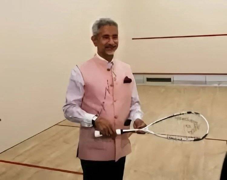 叫中国名字，娶日本妻子，5年没见的印度外长来了