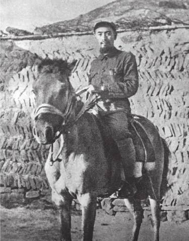 王立华：为什么毛泽东率领的红军不可征服？斯诺的观察说明了一切