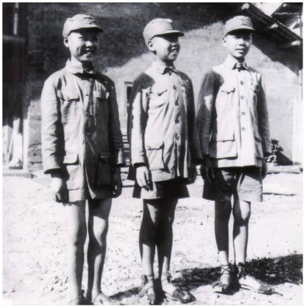 王立华：为什么毛泽东率领的红军不可征服？斯诺的观察说明了一切