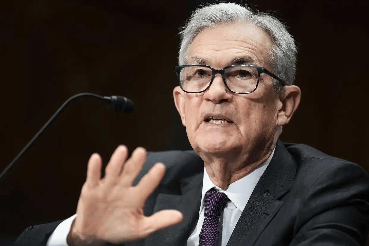 特朗普：暂时没打算解雇美联储主席