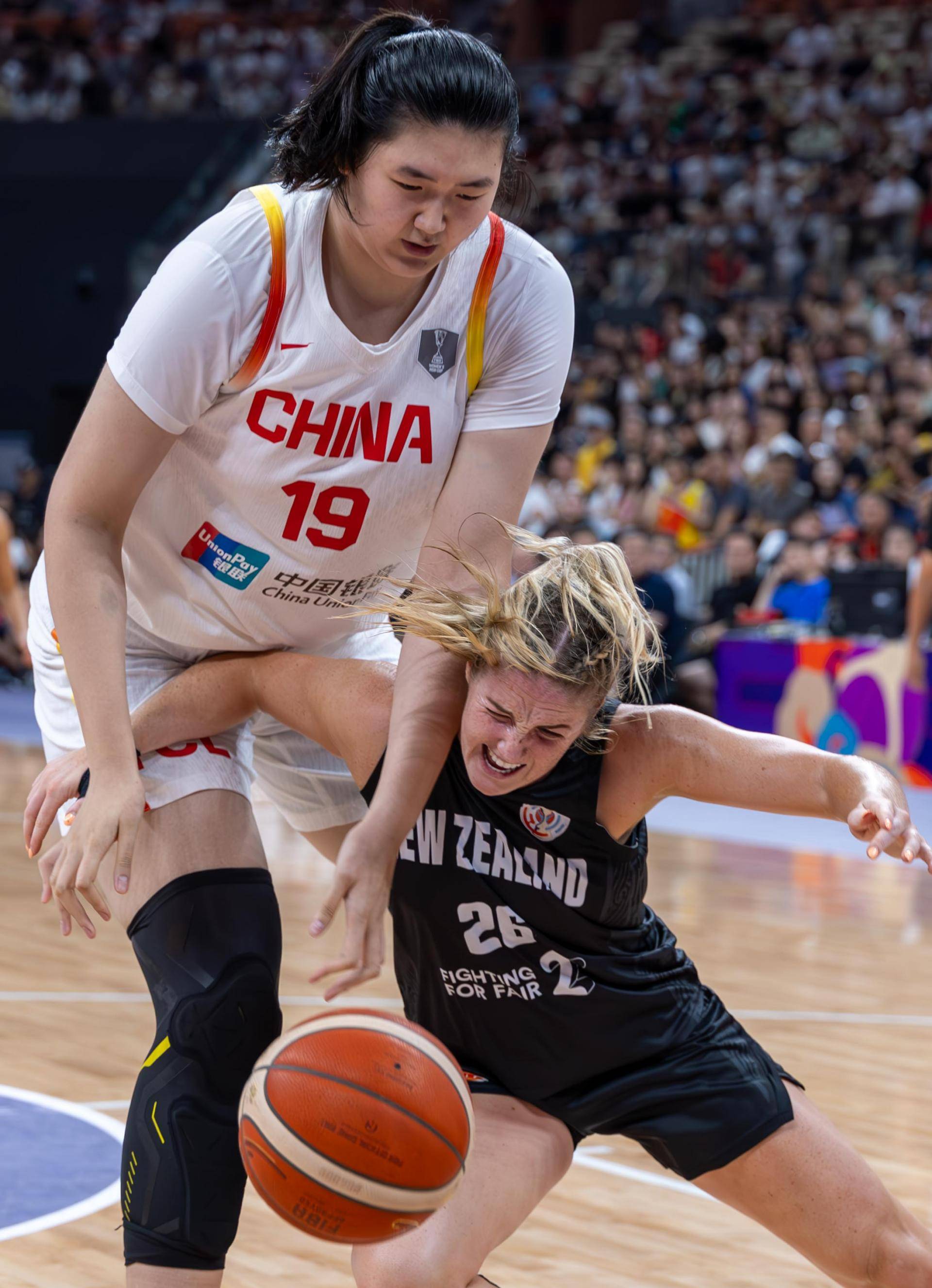 女篮亚洲杯小组赛中国队展现统治力 “内线称霸+多点开花”年轻力量成最大看点