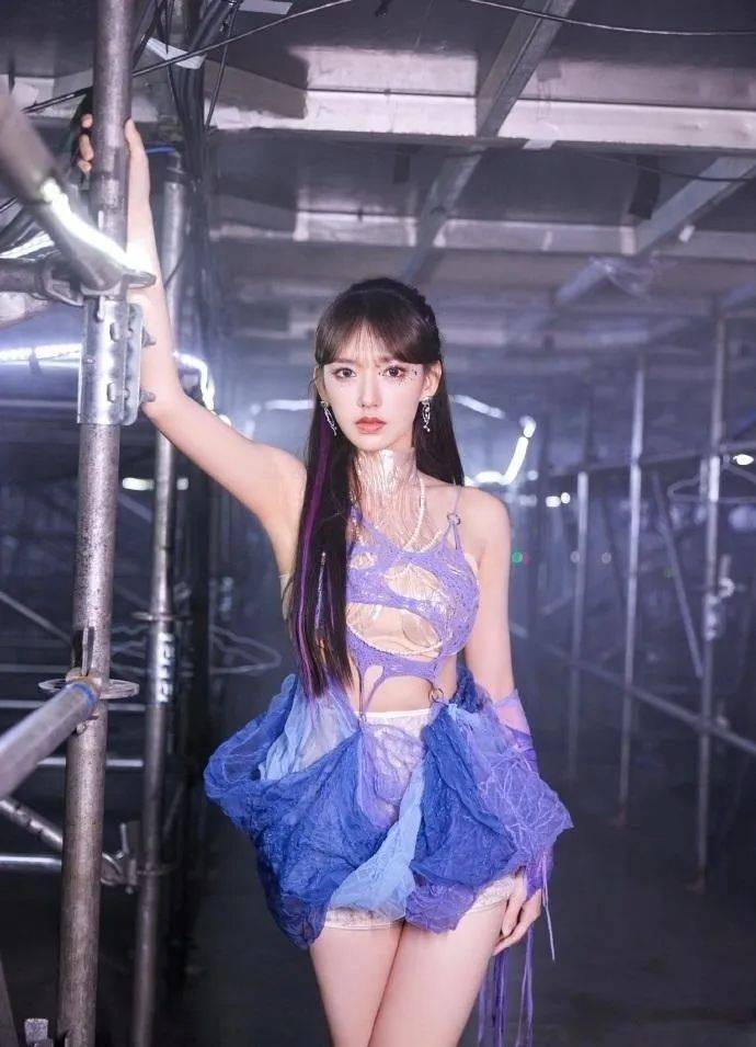 女演员自曝患精神疾病，“不想让所有人都来可怜我”