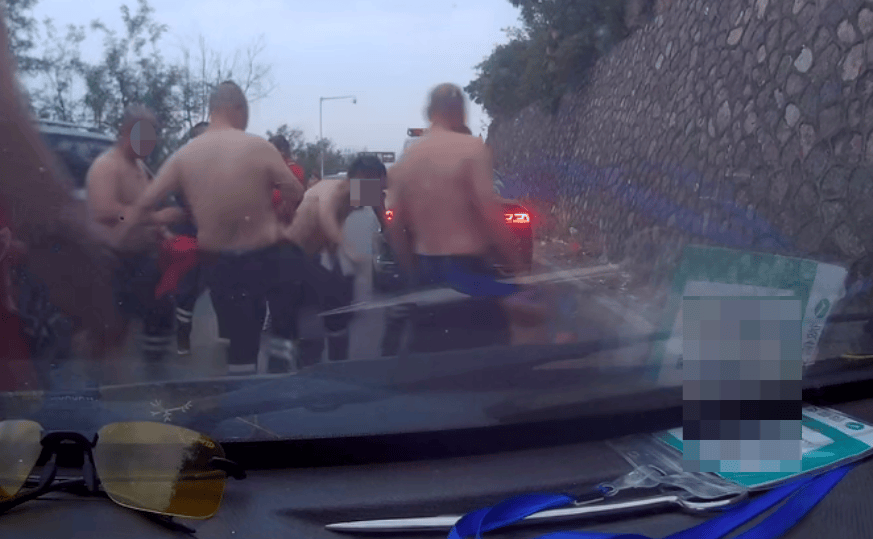 男子称受雇搜救后遭其他救援队多人殴打 涉事救援队：已处分打人者，相关部门介入调查