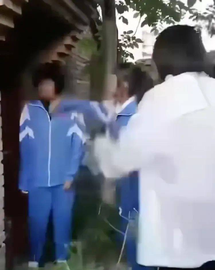 甘肃艺考播音第一名女生霸凌视频曝光？教育局回应