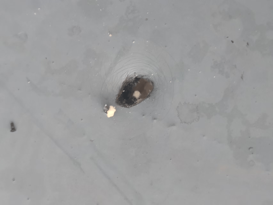 上海环球金融中心楼顶无人机对撞！对话管理方：9年已坠95架，楼顶“风洞”成黑飞重灾区！