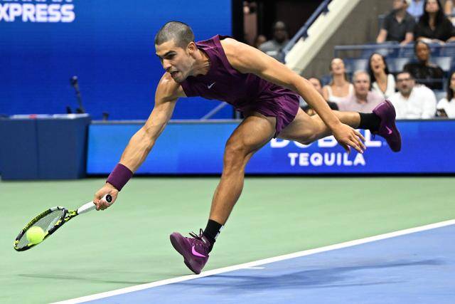 网球 | 美网:阿尔卡拉斯晋级男单第三轮