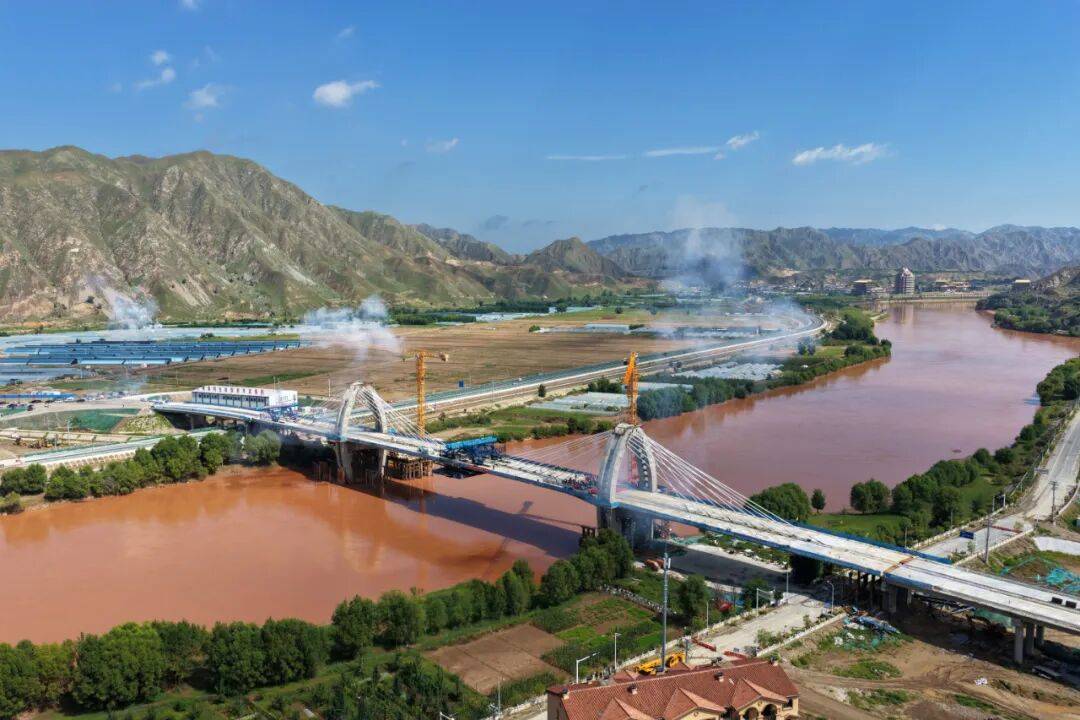 全面贯通，预计年底通车！