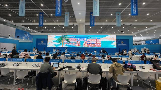 上合天津峰会22米巨幅壁画火出圈，这些中外元素你认出几个？