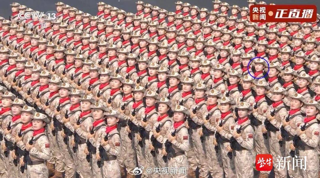 抗战胜利80周年大阅兵民兵方阵，有两名女生来自无锡地区