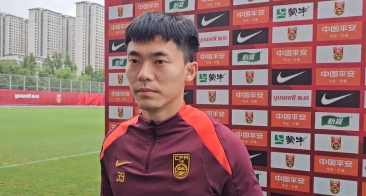 胡荷韬：没必要去想净胜球，我们有这个水平跟澳大利亚正面对抗