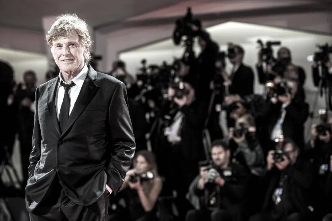 知名男星家里睡梦中离世！网友：一个时代远去……