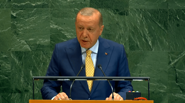 埃尔多安联合国发言被马克龙“闭麦”?土方:超时了,印尼同遭时限中断