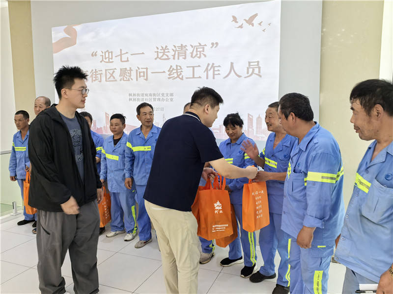 宛美市集：激活街区治理，点燃社区烟火