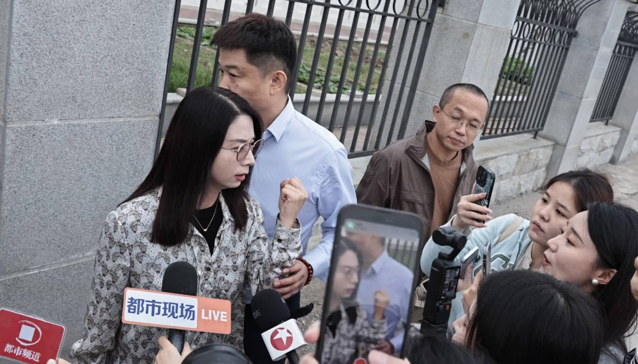 全国首例“性侵认定工伤”案今日开庭 公司方提交新证据