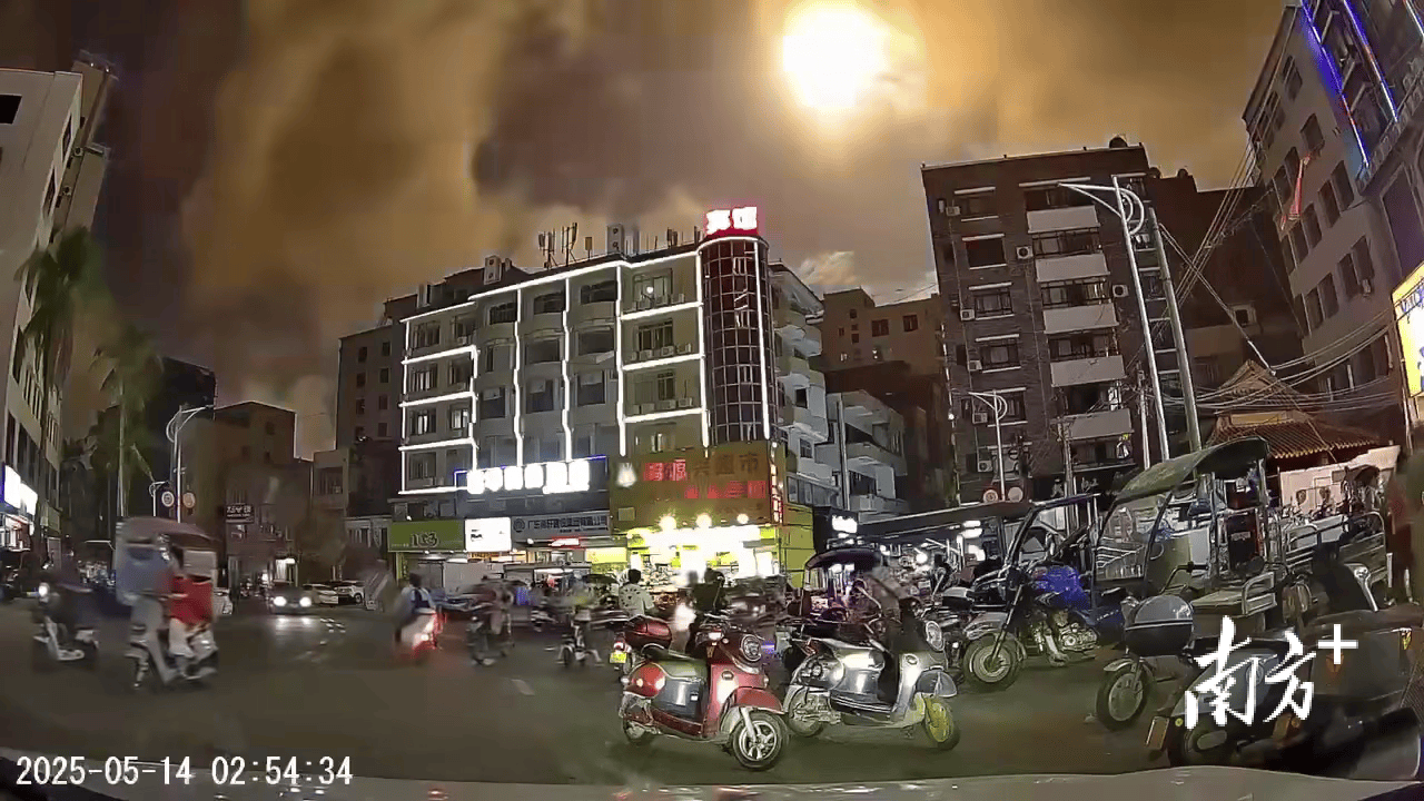 423公斤陨石在茂名电白挖出，系国内目击降落第二大单体陨石