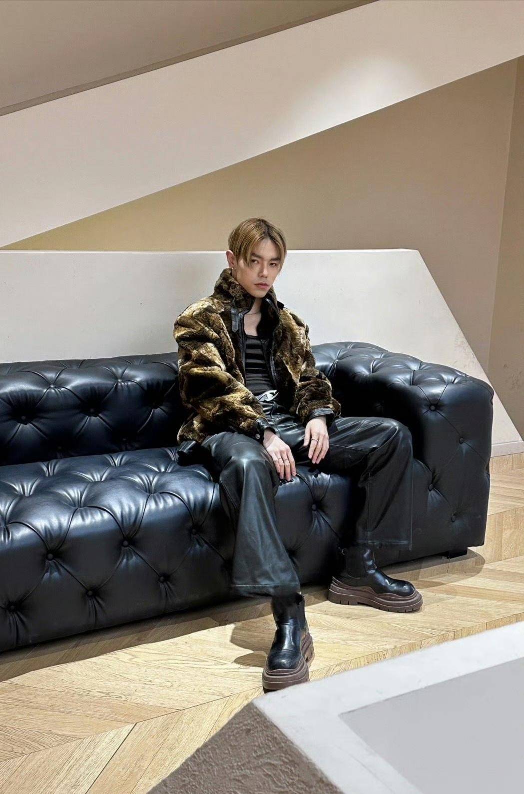 舞者解晓东经抢救无效去世，曾摔伤脑部重度昏迷