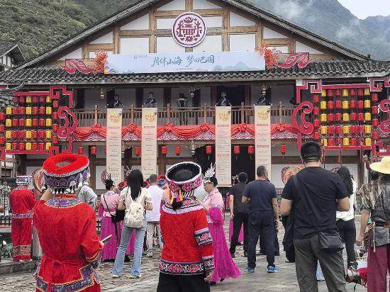 达州文旅秋游消费季启幕 沉浸式“梦回巴国”开启金秋之旅