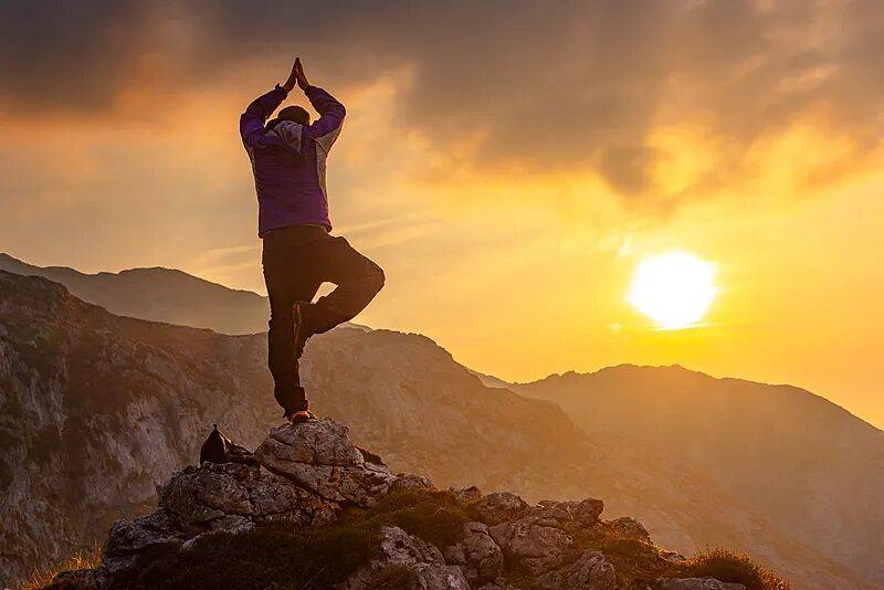 打卡拍照,再美也不能用生命对焦