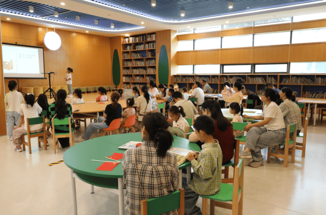 金坛图书馆国庆中秋活动精彩回顾 | 举国同欢庆，月满聚中秋