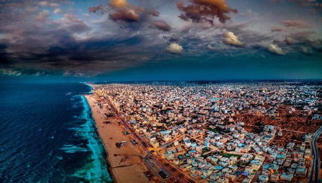 “没有一个人不是难民”