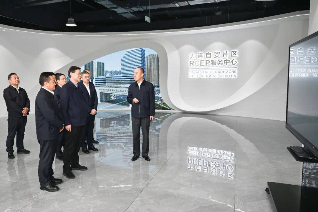 新任辽宁省委书记许昆林，到大连调研