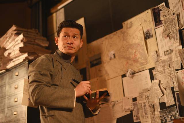 《沉默的荣耀》中出演谷正文出圈，演员余皑磊：保持“千人千面”，在创作的痛苦中快乐