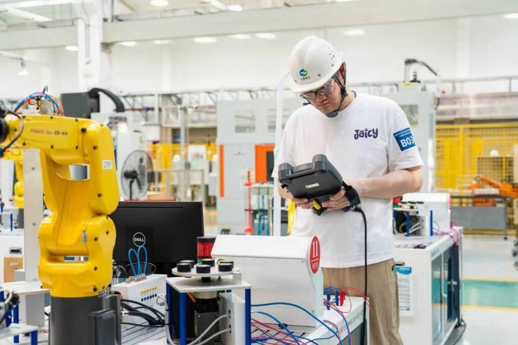 上海机器人系统运维选手集训有序推进，“破阵”指日可待