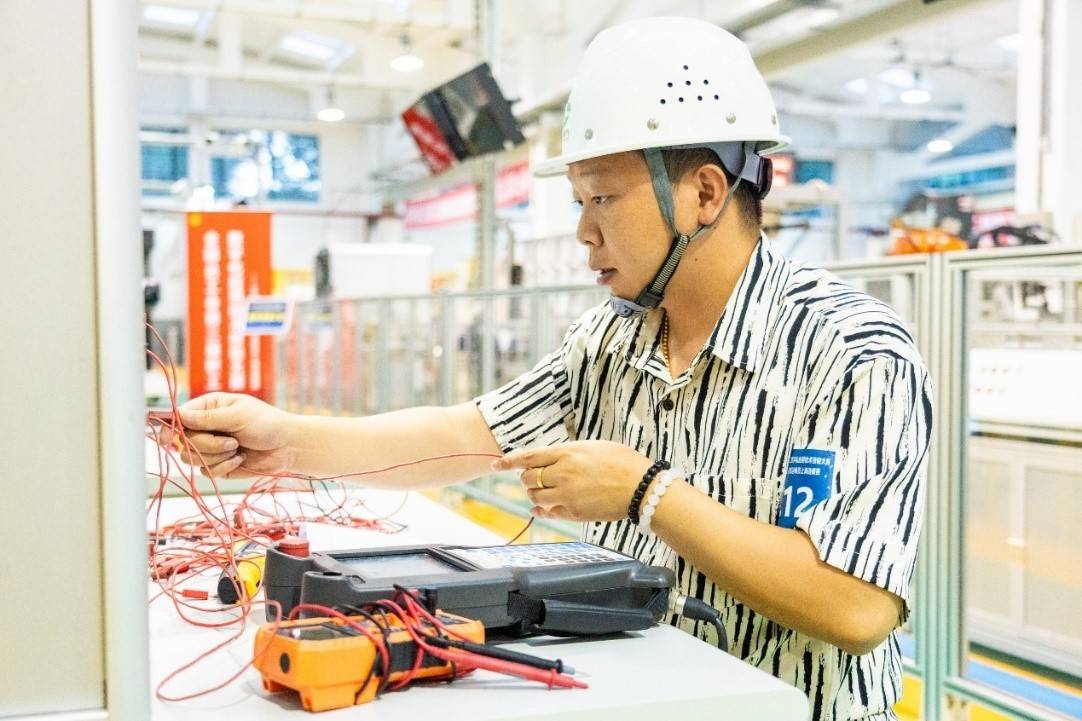 上海机器人系统运维选手集训有序推进，“破阵”指日可待