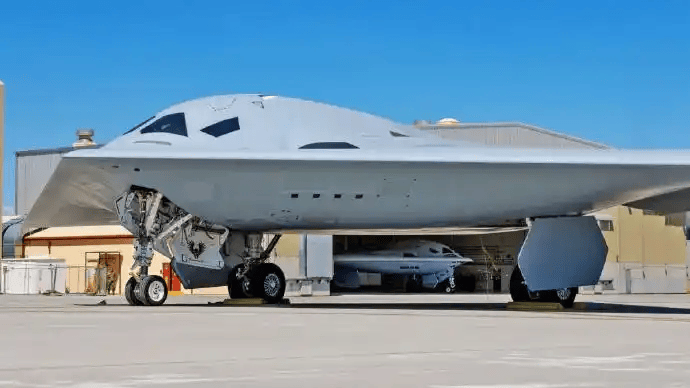 美军为何加速推进B-21“突袭者”轰炸机？