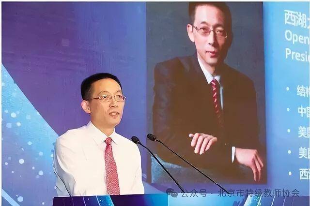 施一公：无论什么学科，物理、工程、生物、文科，我认为最不重要的是智商！