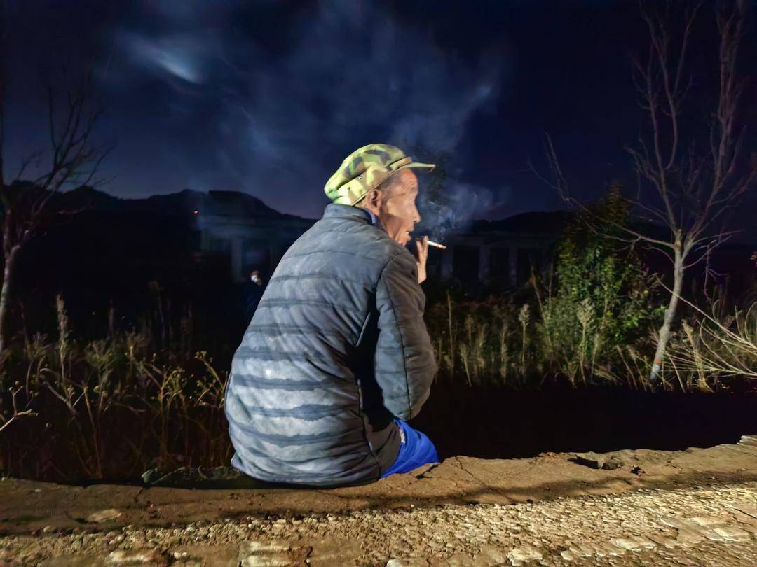 河南新乡一村委会因欠债被法院强制执行 智力残疾村民被“任命”为村支书成“老赖”